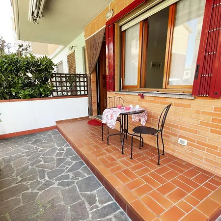 Corallo By Ermosa - In Centro - A 250 M Dal Mare Apartment